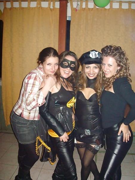 25P Latex oufit