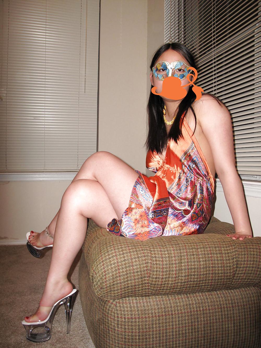 17P Sexy Heels and Red Toes III (Please Comment)