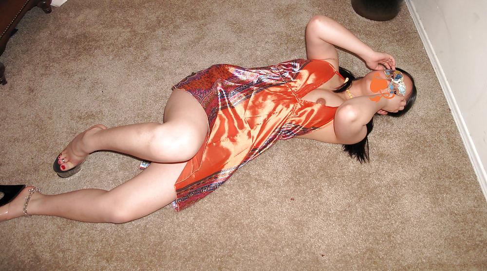 17P Sexy Heels and Red Toes III (Please Comment)