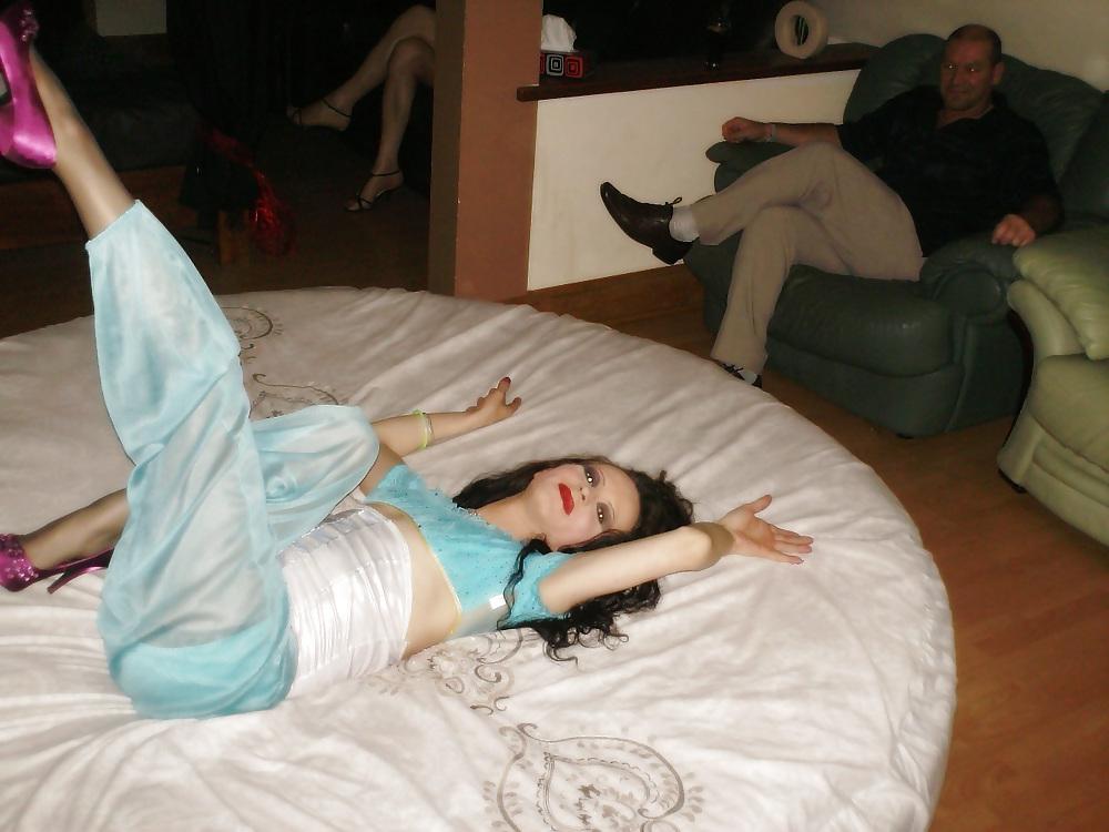 22P Pics from a swinger club.