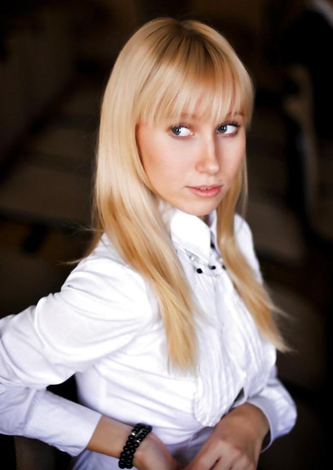 25P Russian dance and teacher - Valeria