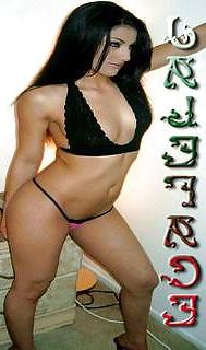24P Latina-Milfschlampe