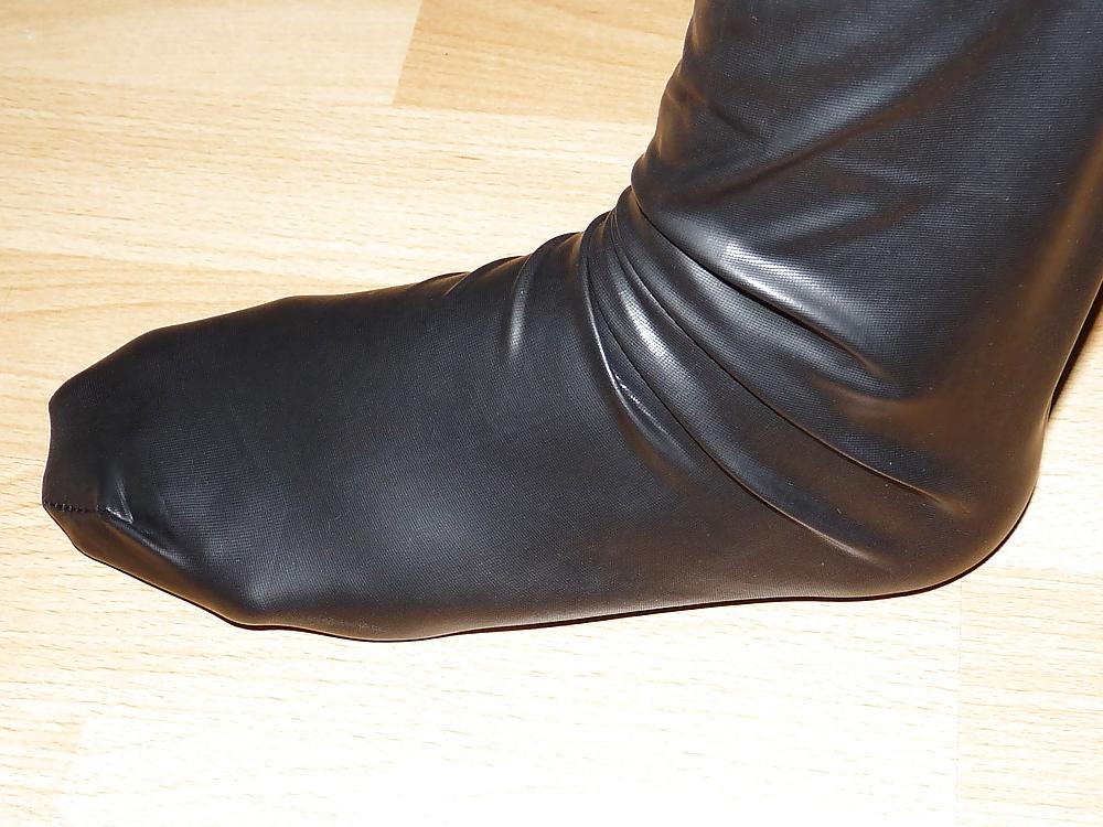 9P Wifes sexy latex leather wetlook shiny stockings