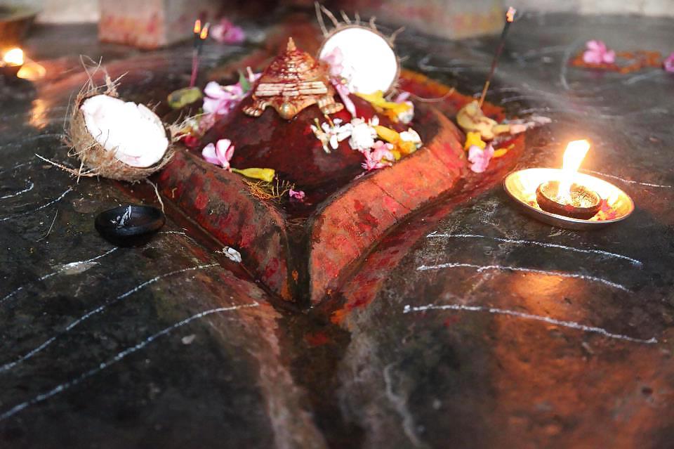 13P My yoni puja