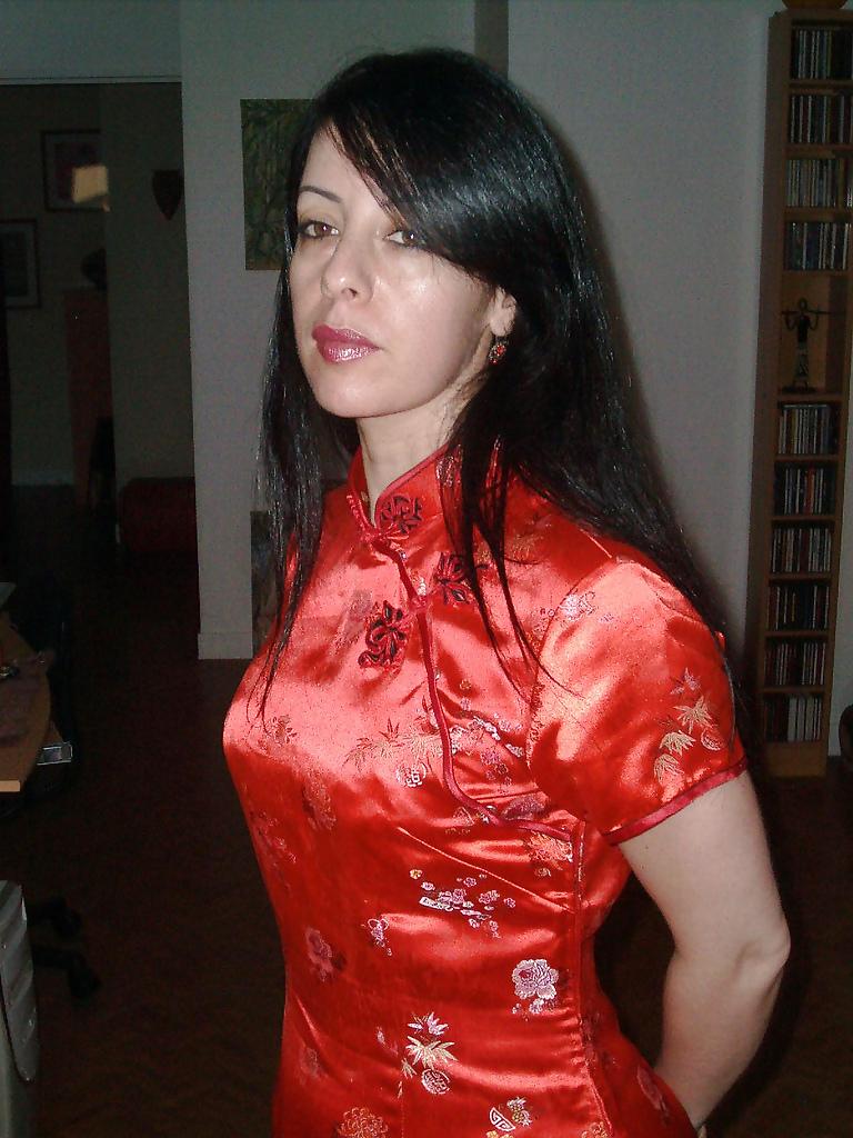 25P Satin Amateurs 2