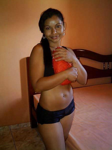 15P LATINA MILFS AND MATURES EDITION VOL.8