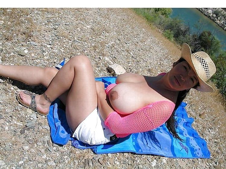 25P Big tit latin mama 3