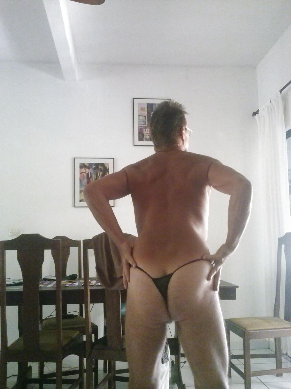 18P Wanking to my stepdaughters pics