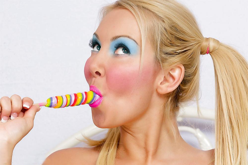 25P Lipstick Hardcore Sluts 04