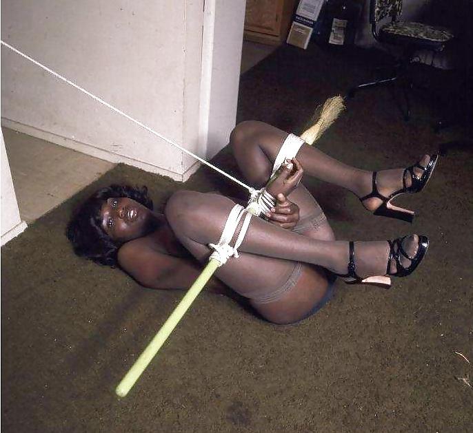 12P Bdsm