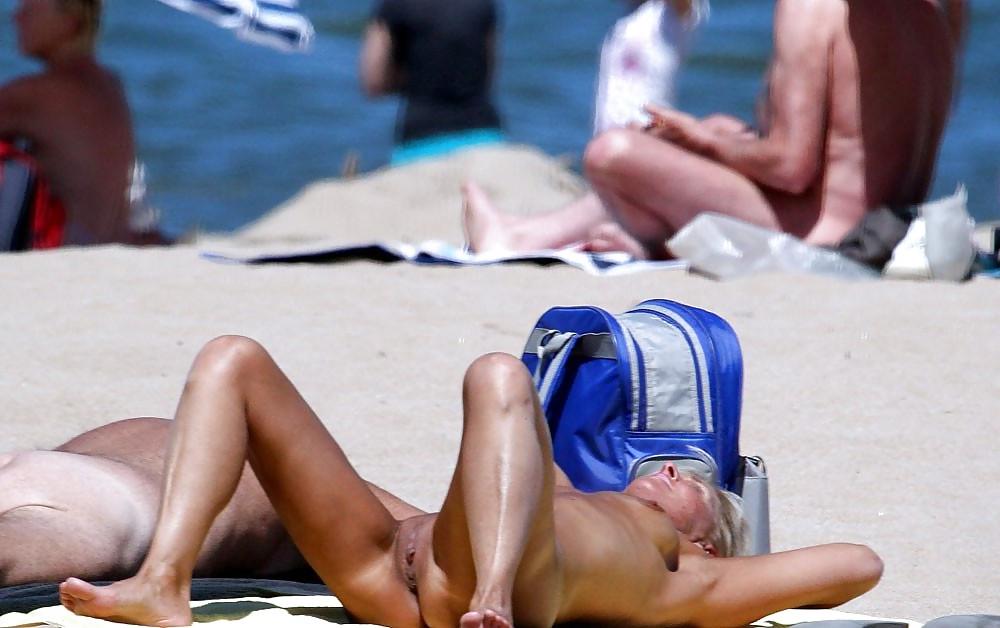 9P My favorite mature nudist