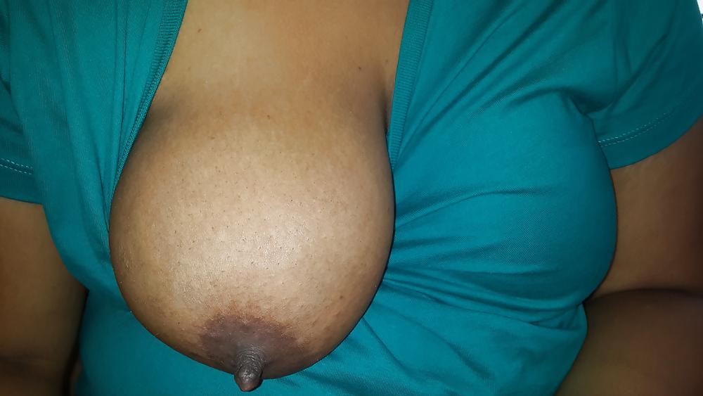 5P She in Tshirt
