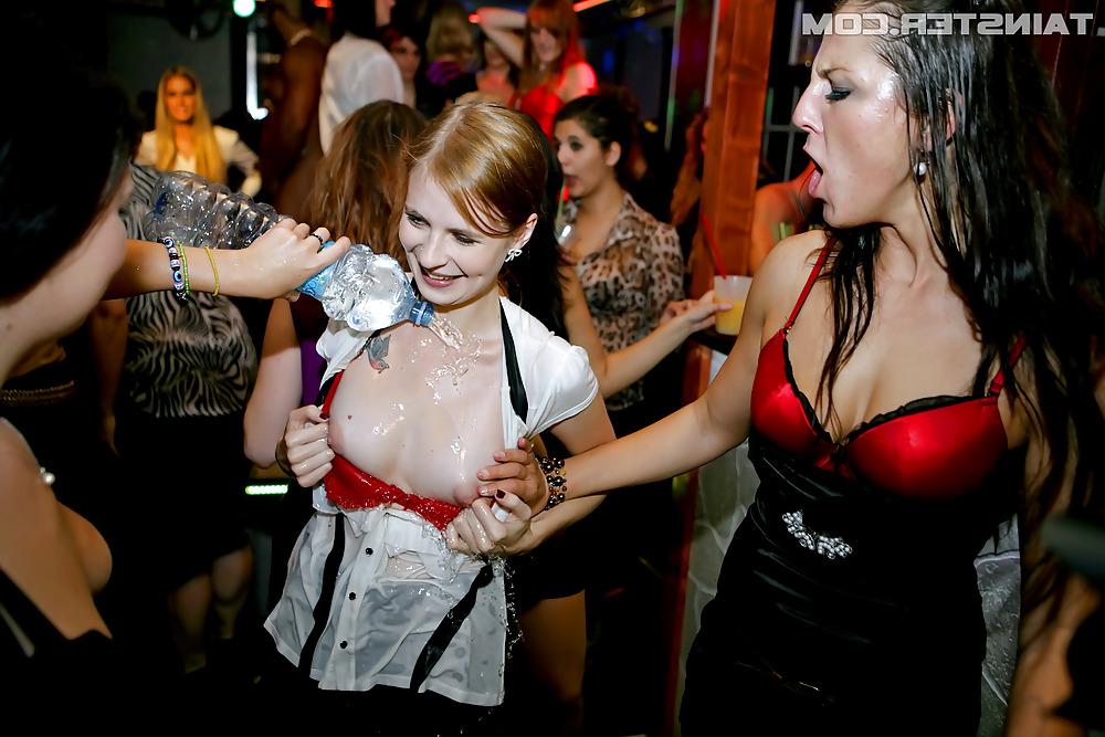 13P Party Blonde Girl Upskirt