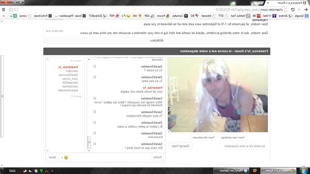 12P Session webcam en chienne