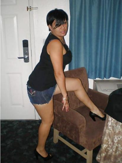 24P Slutty latina milf