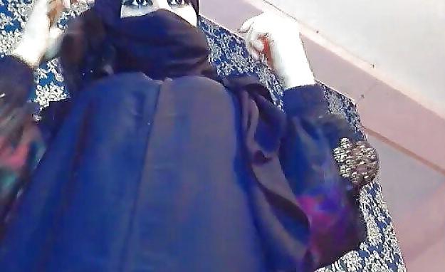 25P Saudianisches Camgirl