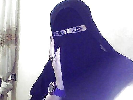 25P Saudianisches Camgirl
