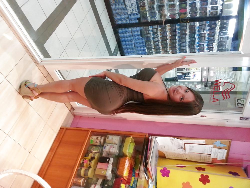 21P More strippers of the golden legs club