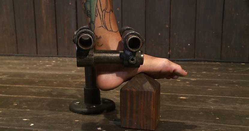 25P Bonnie Rotten bdsm mix