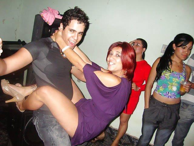 25P Sexy Latina Babes