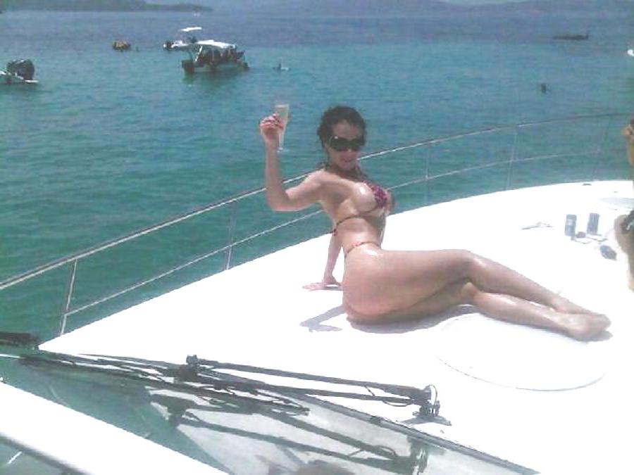 23P Bulgarian women: Iulia