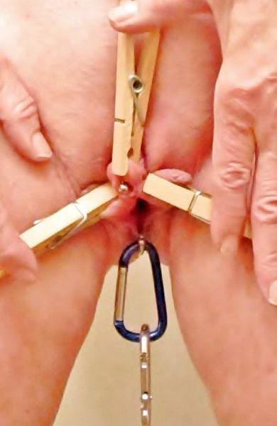 25P Pussy Torture