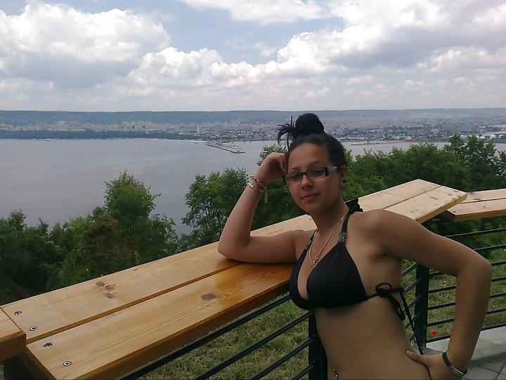 11P Bulgarian: Deni