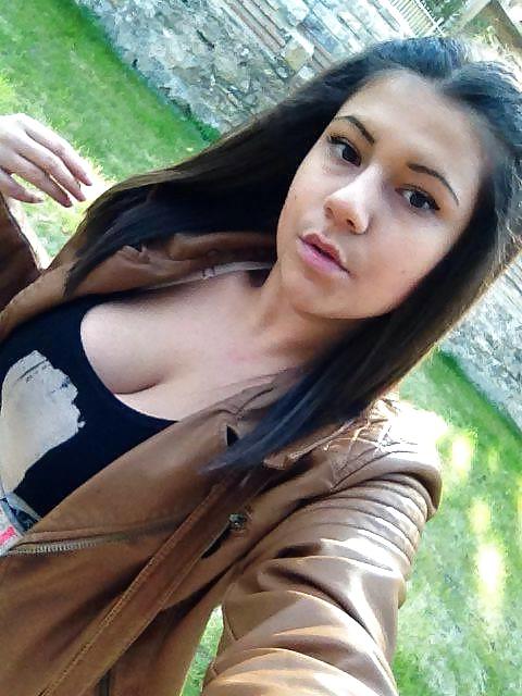 25P Bulgarian girl: Julieta