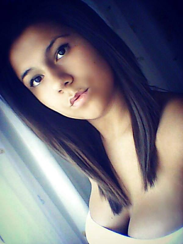 25P Bulgarian girl: Julieta