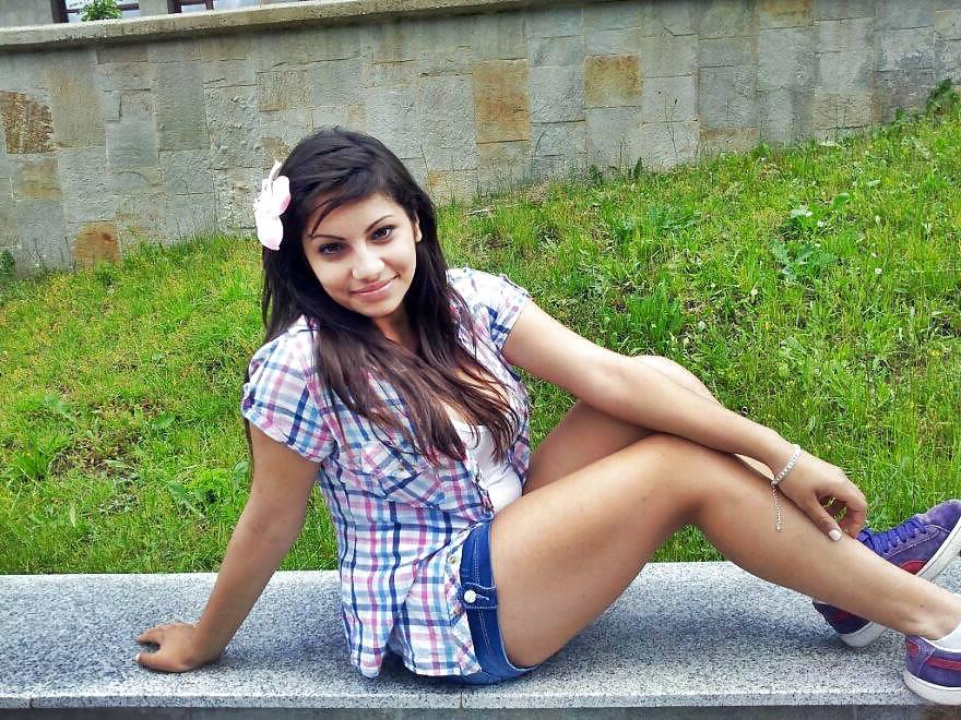 7P Bulgarian girl: Milena