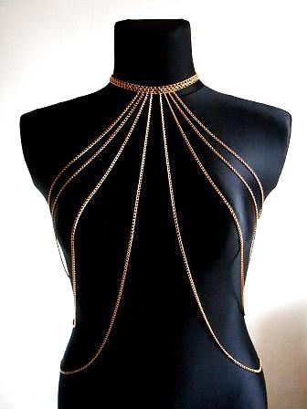 10P I am a Custom Nudist and Lifestyle Jewelry designer.
