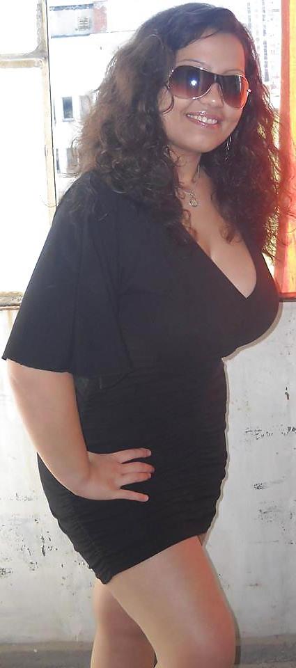 15P Busty Bulgarian Woman 11