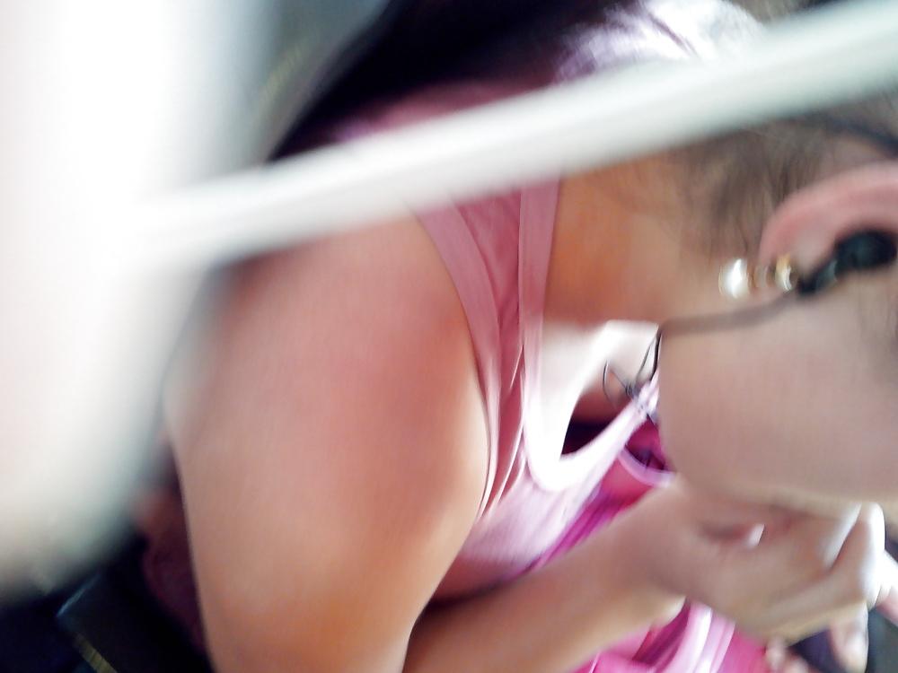 9P Downblouse Bus