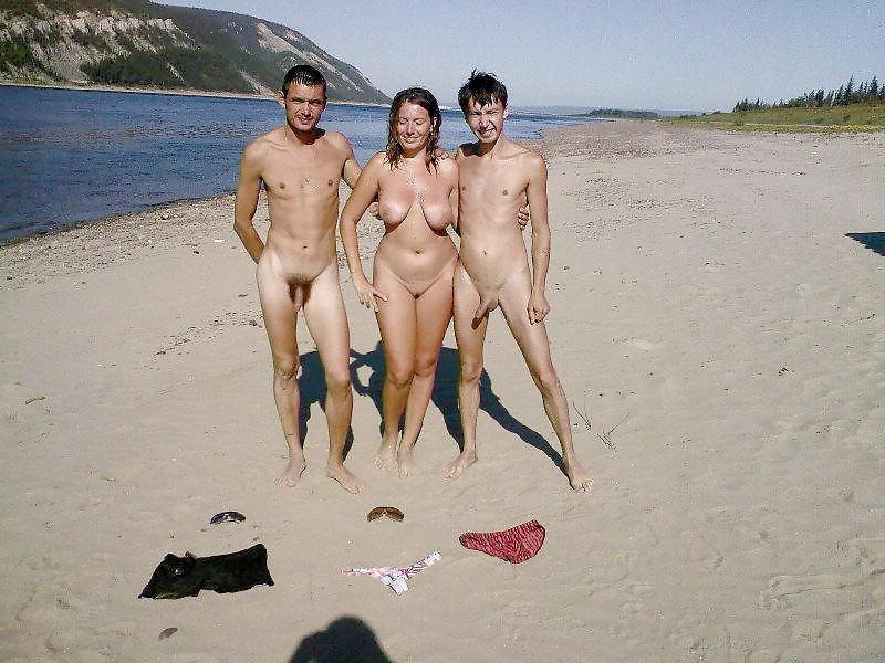 25P Nudist