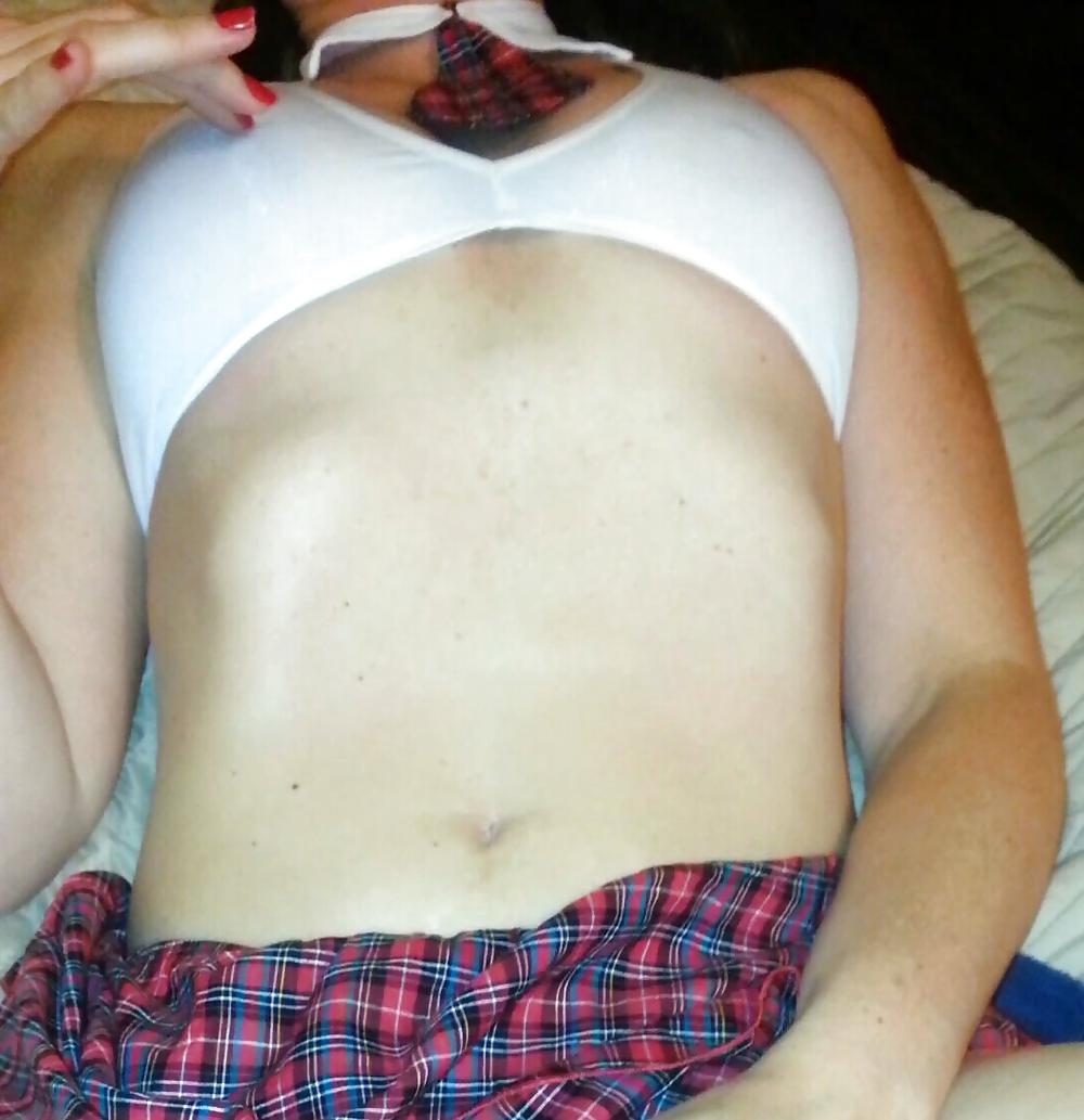 11P Hot school girl wife