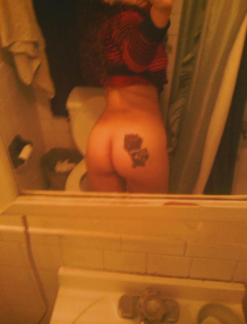 25P Latina Co-Worker