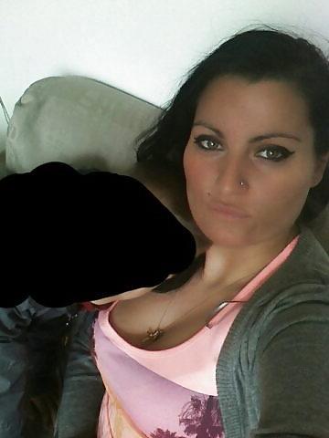 25P Adopte une salope (Divers)