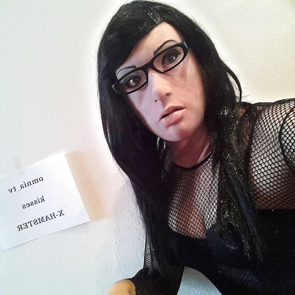 18P Fishnet whore