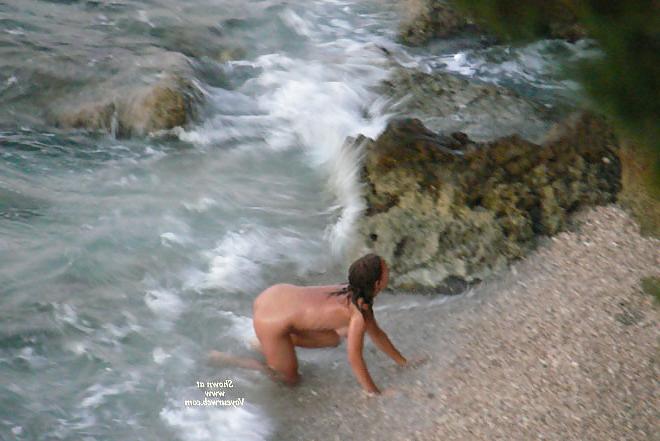 25P Nudist 19