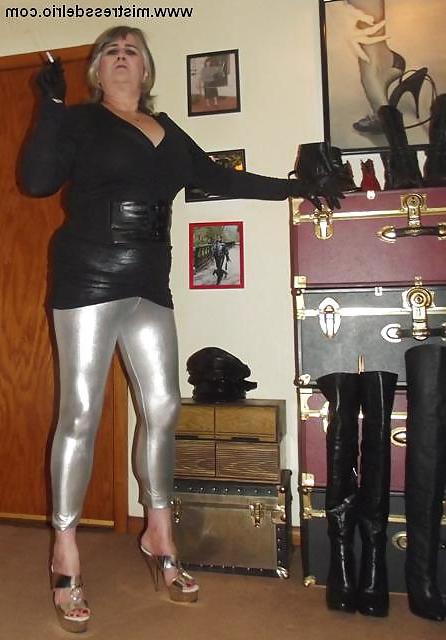 25P Mistress Del Rio
