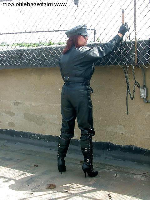 25P Mistress Del Rio