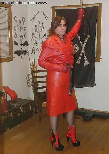 25P Mistress Del Rio