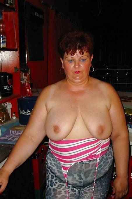 20P Saggy tits 36.