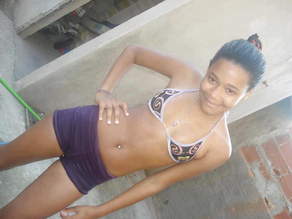 25P Sexy Latina Babes 3