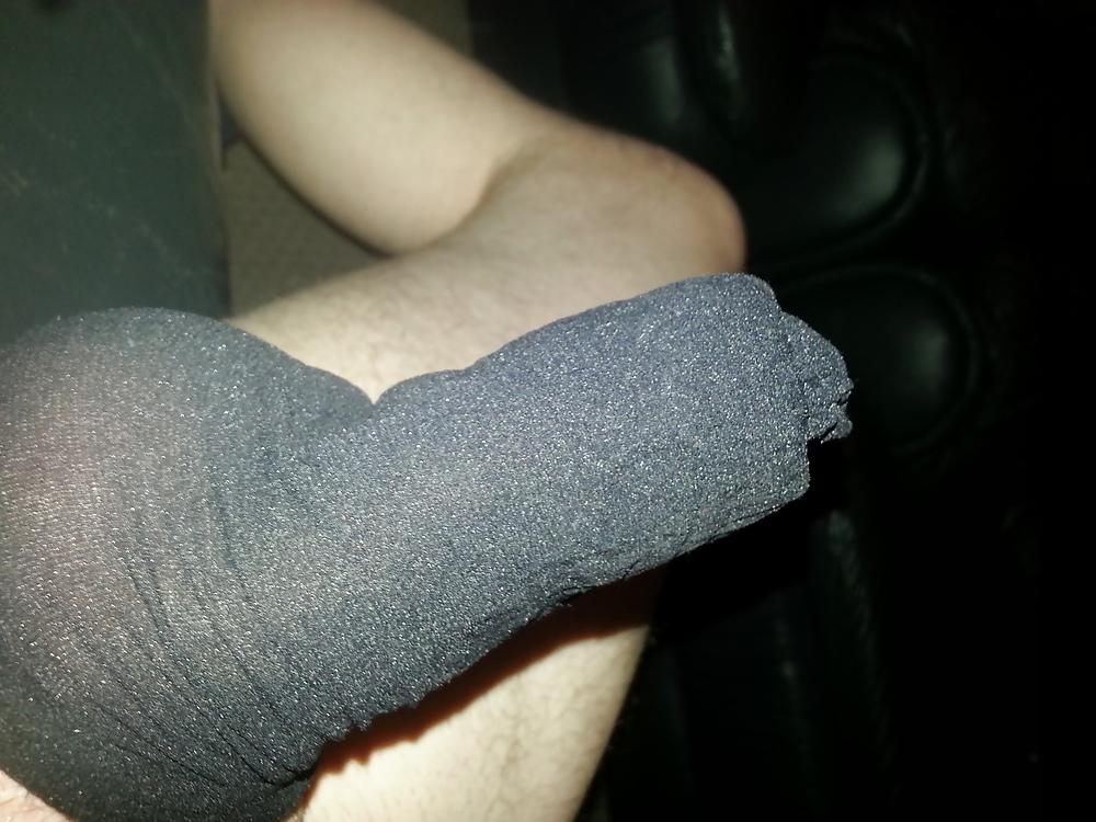 8P Wanking in to nylon stocking