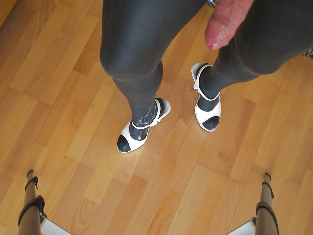 25P Me in latex heels and cum