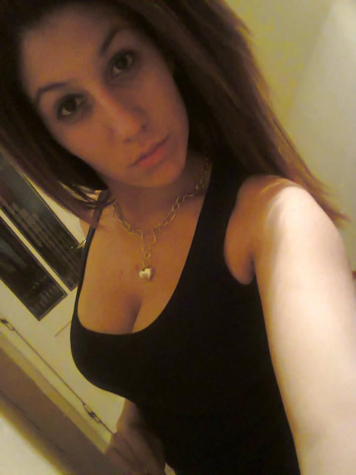 25P Bulgarian girl: Viktoria