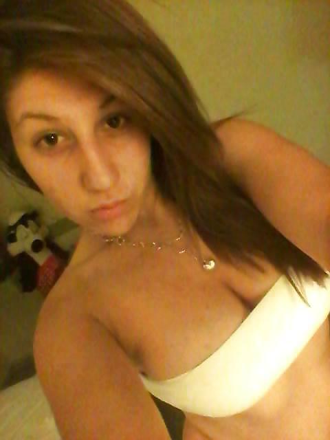 25P Bulgarian girl: Viktoria