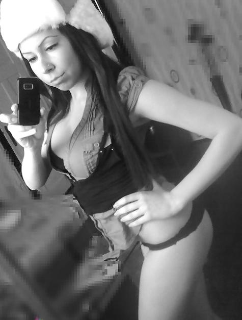 25P Bulgarian girl: Emanuela