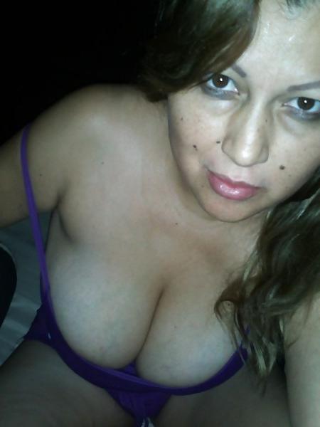 25P Plump latina mature